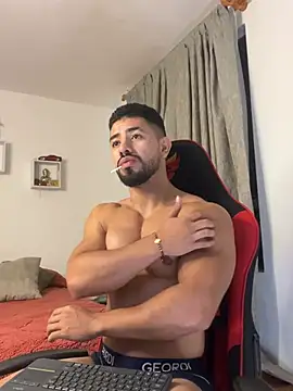 Ezzio_Scolaro webcam