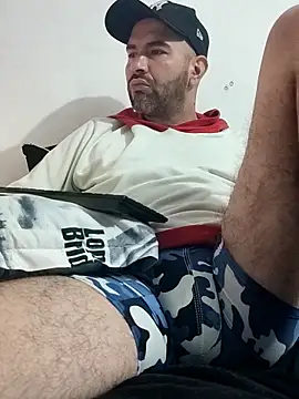 hairyandbigmann webcam