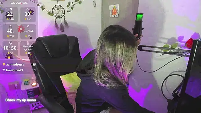 LoolitaBeauty_ webcam