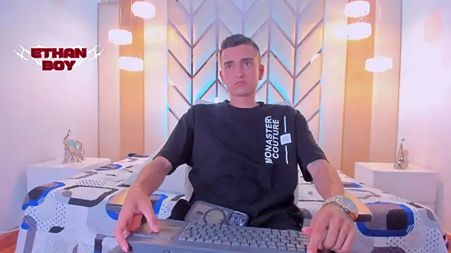 Ethan_Boy_ webcam