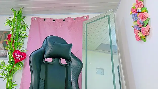 scarlet-jonesx webcam