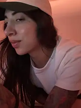 valeriahornier webcam