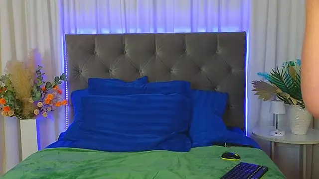 Ariana_Petite webcam