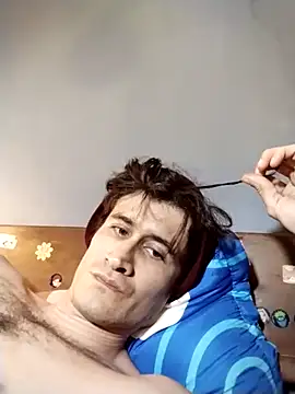 Loggan_donnelly webcam