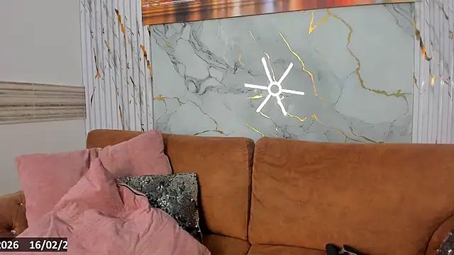 Thiana_Rogers webcam