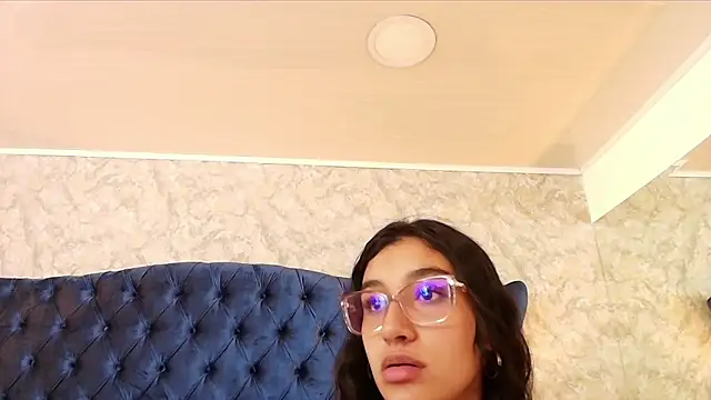 ValentiinaCruz webcam