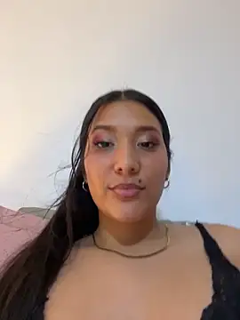 IsabellaJoness_ webcam