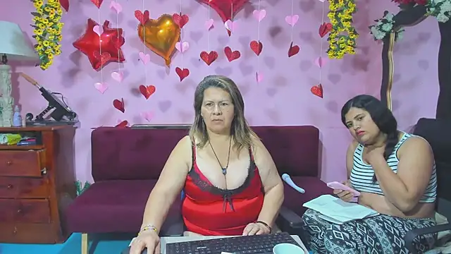 lesbiancuple webcam
