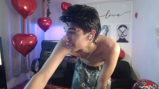 AmethystShadow17 webcam