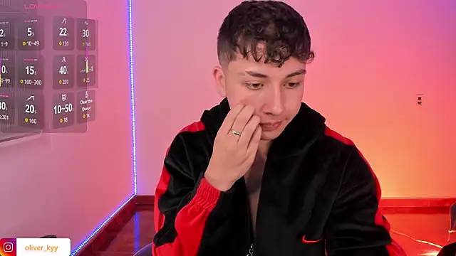 oliver_kyy webcam