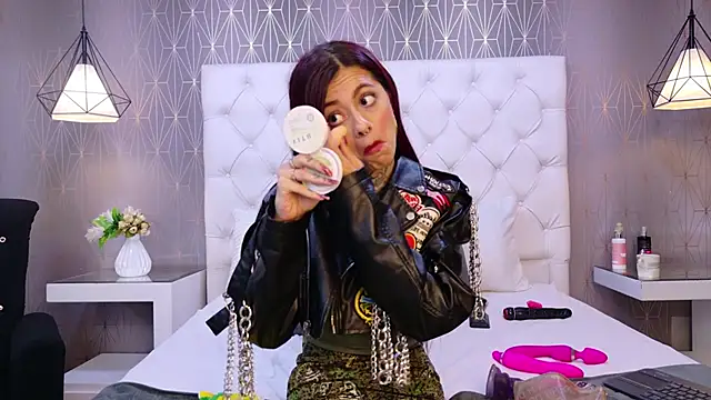 AntonellaEscudero webcam