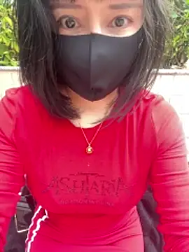 美女Mia-zhan在线直播