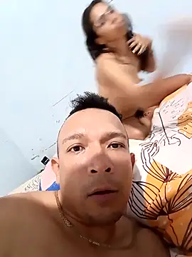 Thehotscorpions2907 webcam