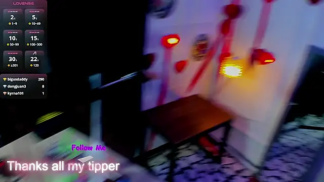 bigboobs_violeta webcam