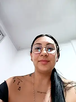 You-kitty2025 webcam