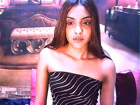 IndianPretty14u2Luv webcam