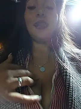 Webcam Model (misshot_02)  is live.Free join now!