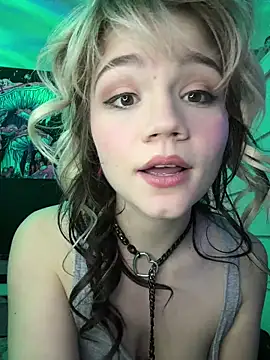 Cutiepiespanks webcam