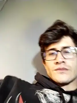 Loggan_donnelly webcam