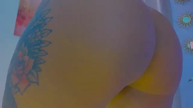 MariamRivera_ webcam