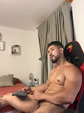 Ezzio_Scolaro webcam