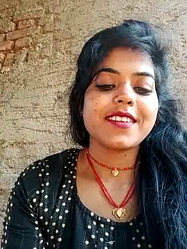 Crazy_Beby143 webcam