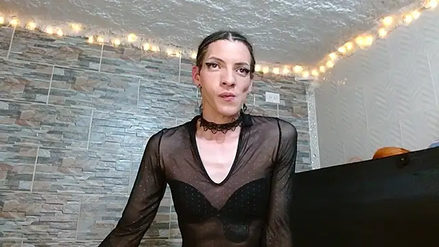 alurba666 - Alurba666's free webcam - UK Sex Cams