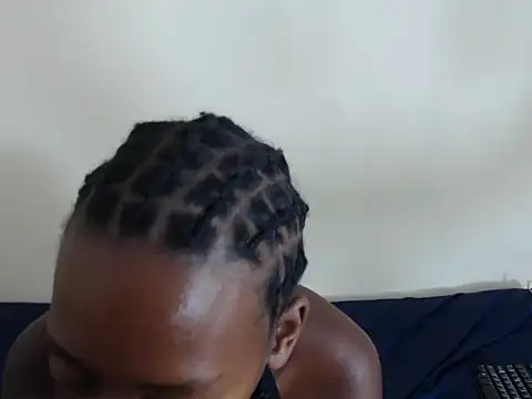 DarkPreddyBae webcam