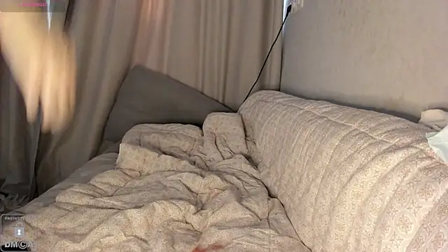 Ayesha_Thebestt webcam