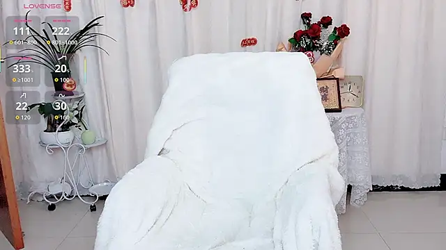 美女Darkn0t在线直播