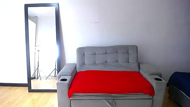 exotic_karmella webcam