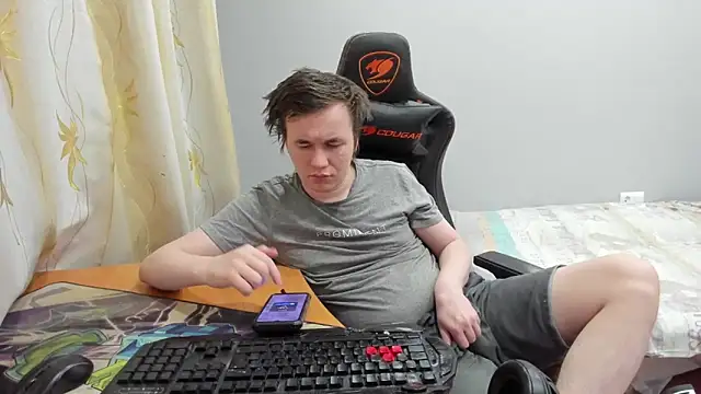 iliaskrislove webcam