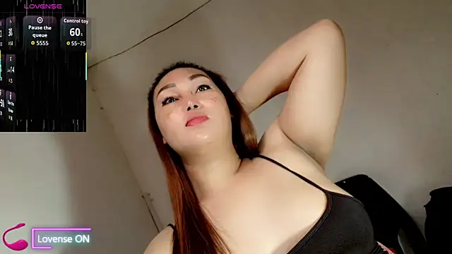 Seductive_JuicyCum_Airi webcam