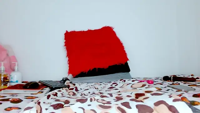 colombianahot8 webcam