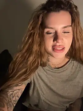 EmiliaCatalina webcam