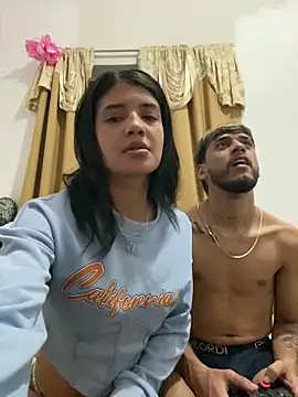 rouuus12 - Rouuus12's free webcam - UK Sex Cams