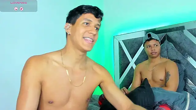 Robertmiller21 webcam