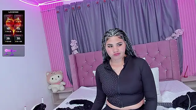 nayla-mouna - Nayla-Mouna's free webcam