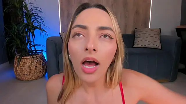 MelissaMoore_ webcam