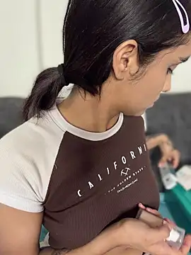 Isabella-Teen webcam