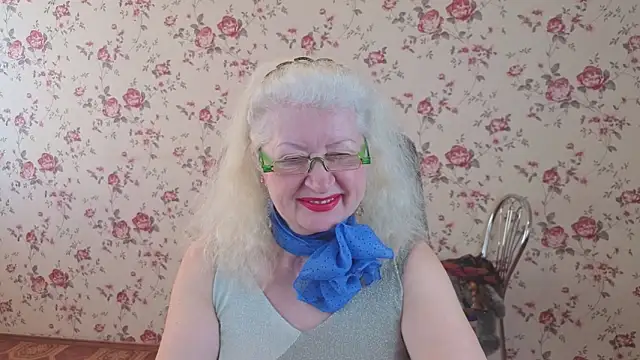 Maya_Mayflower webcam