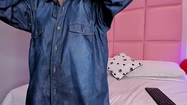 JulianaValencia webcam