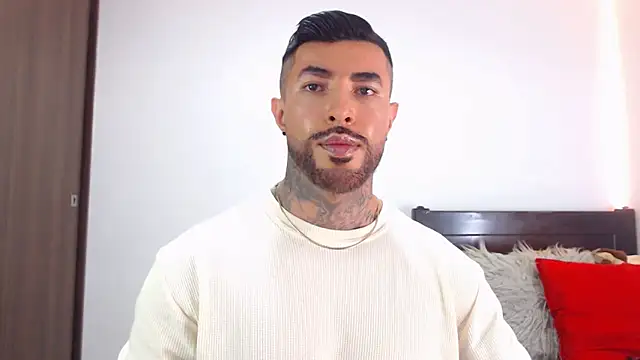 andrea_de_lucaa webcam