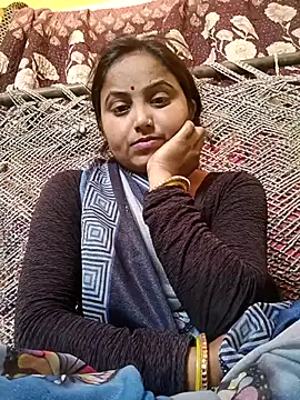 Webcam Model (Pooja_hote)  is live.Free join now!