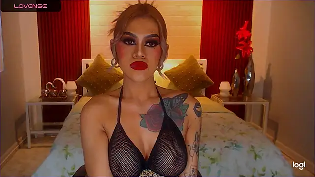 stellastrong30 - StellaStrong30's free webcam - UK Sex Cams