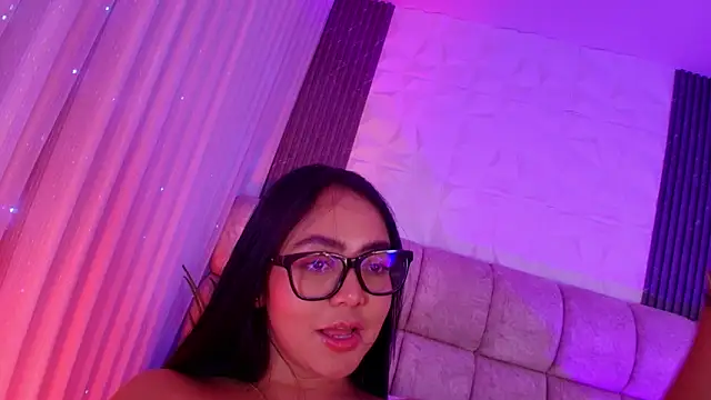 Godess_Scarlett77 webcam