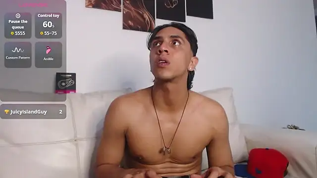 Monkey_uchiha777 webcam