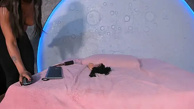 shanelsmith - Shanelsmith's free webcam