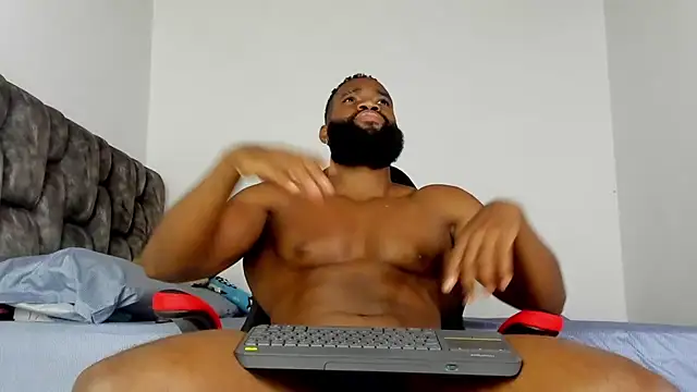 james_musclebbc - James_musclebbc's free webcam - UK Sex Cams