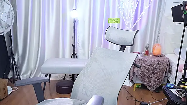 美女nono_babyy在线直播